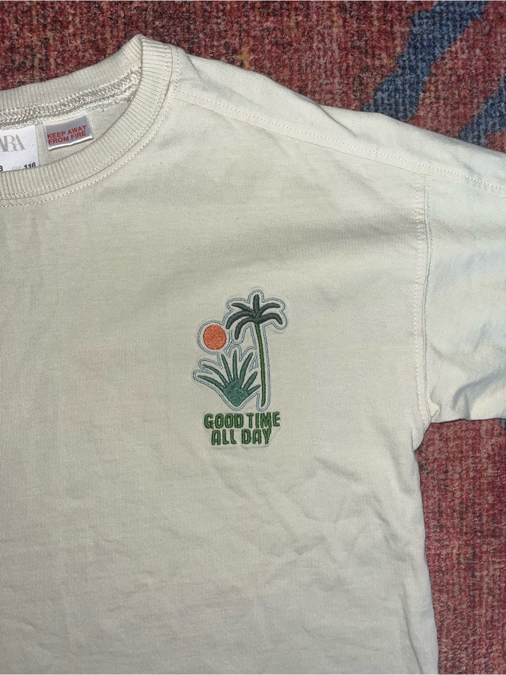 Zara Kids Cream Tee with Palm & Sun Patch - Picture 2 of 4